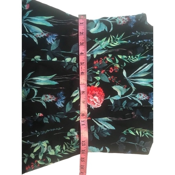 Tommy Hilfiger Floral Pleated Black, Green Red  Fit Flare Dress Size 6 - Picture 7 of 11